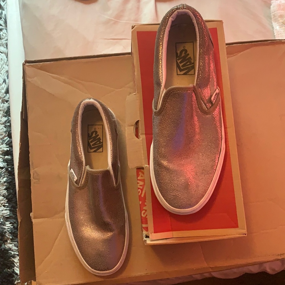 Women’s VANS SZ 9